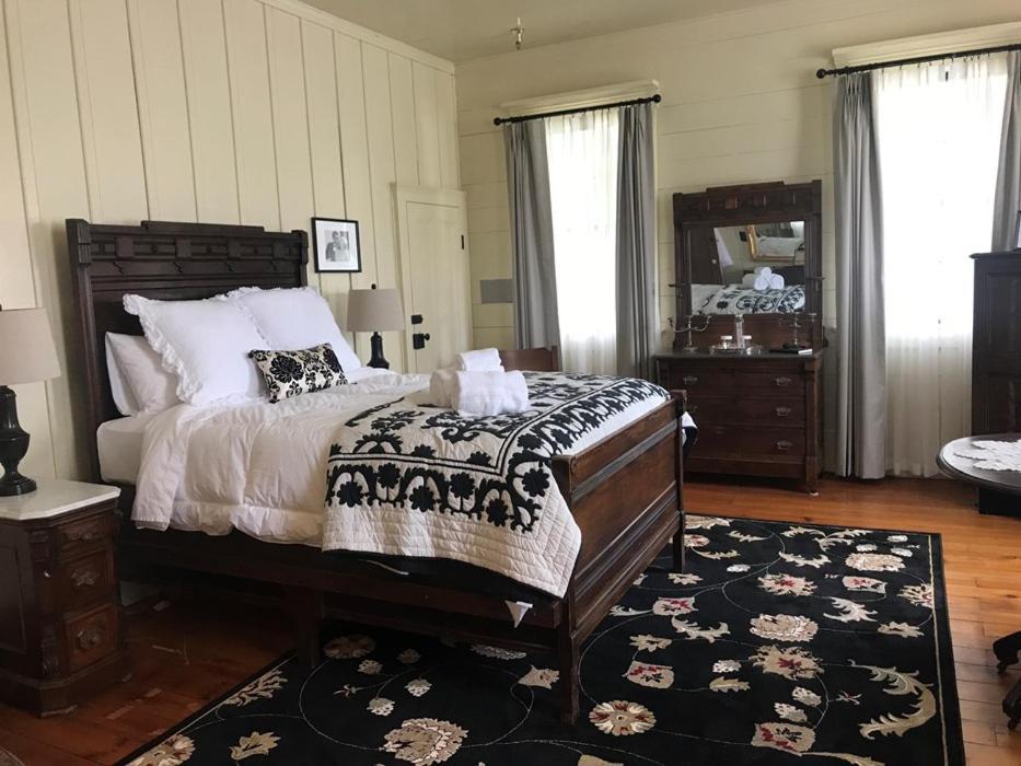 Wolf Creek Inn & Tavern Εξωτερικό φωτογραφία