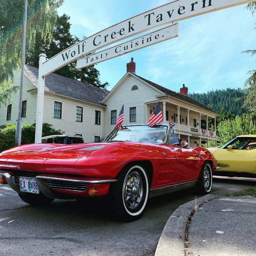 Wolf Creek Inn & Tavern Εξωτερικό φωτογραφία