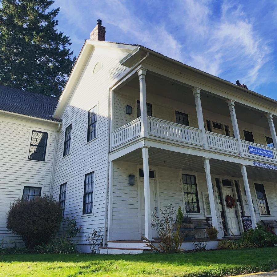 Wolf Creek Inn & Tavern Εξωτερικό φωτογραφία